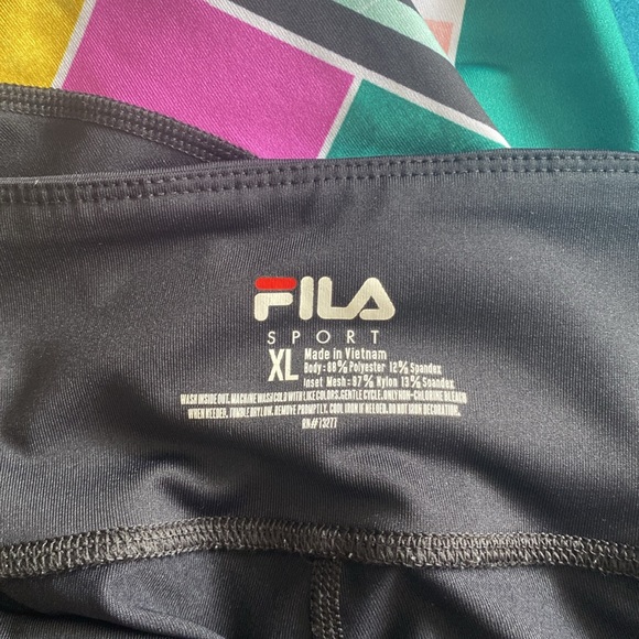 Fila XL Capri Leggings - Picture 2 of 4